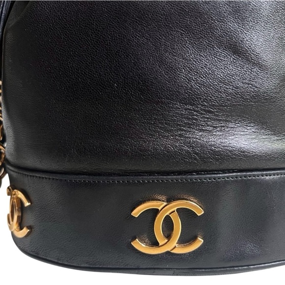 CHANEL Authentic Black Lambskin Leather CC 90s Mini Bucket Bag 24K Gold Hardware - Picture 8 of 14